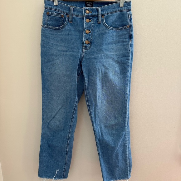 J. Crew Essential straight jean in all-day stretch - Picture 1 of 4